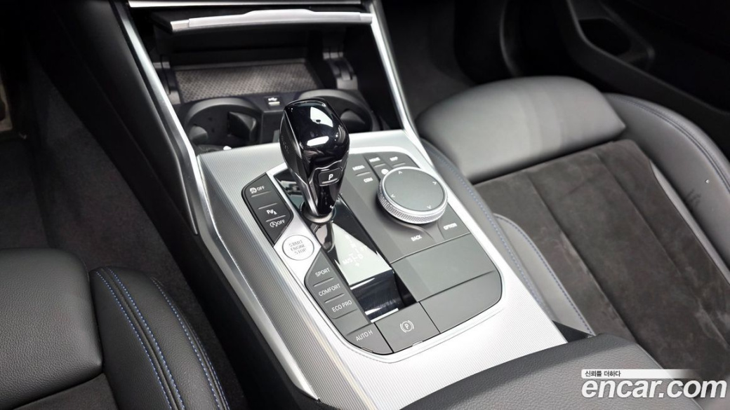 BMW 3-Series 320i M Sport, 2022