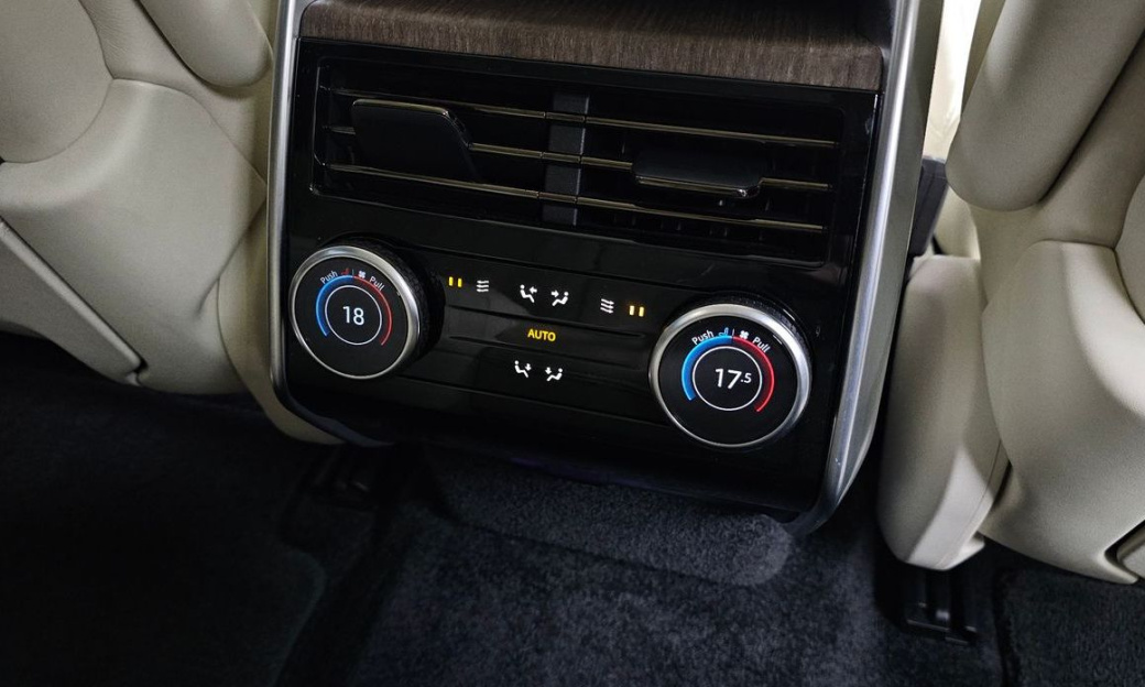 Land Rover Range Rover P530 Autobiography, 2023