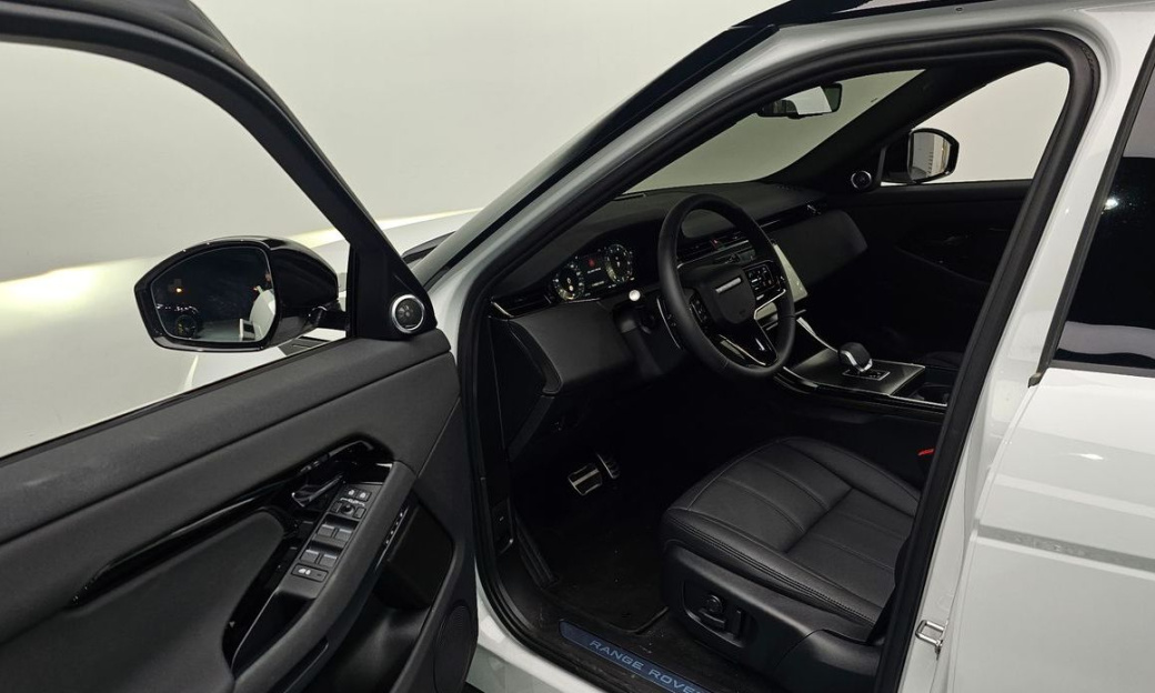 Land Rover Range Rover Evoque P250 Dynamic SE, 2026