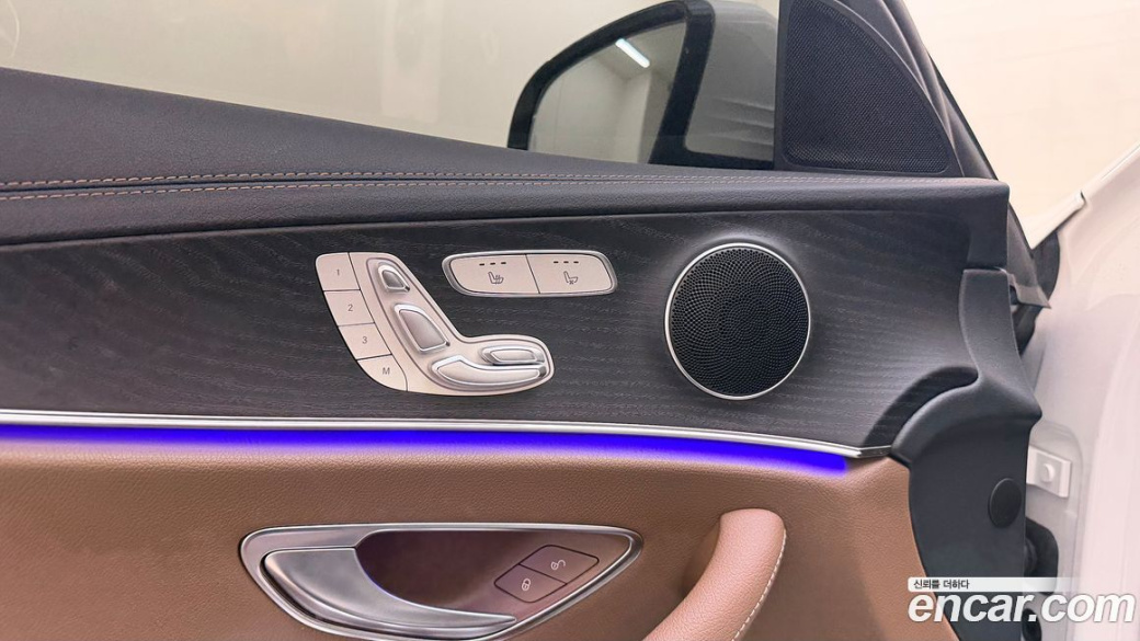 Mercedes-Benz E-Class E250 AMG Line, 2023