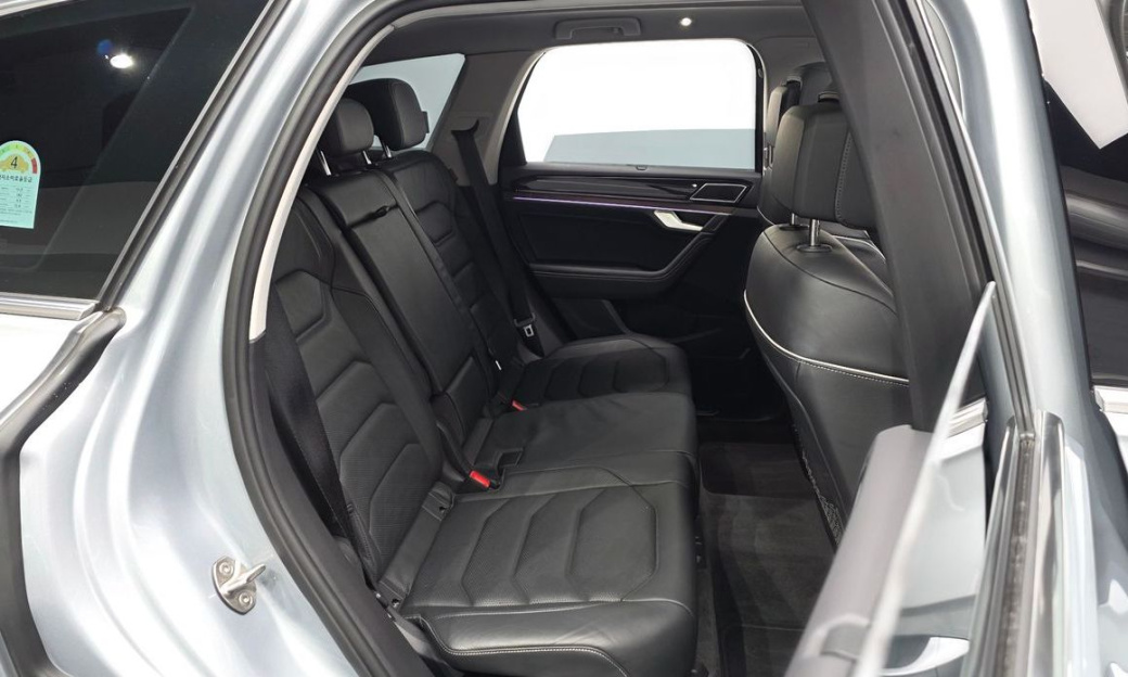 Volkswagen Touareg 3.0 TDI Prestige, 2024