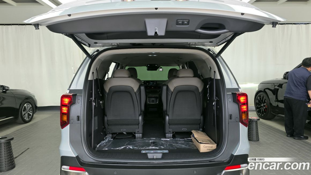 Kia Carnival 9-Seater Noblesse, 2025