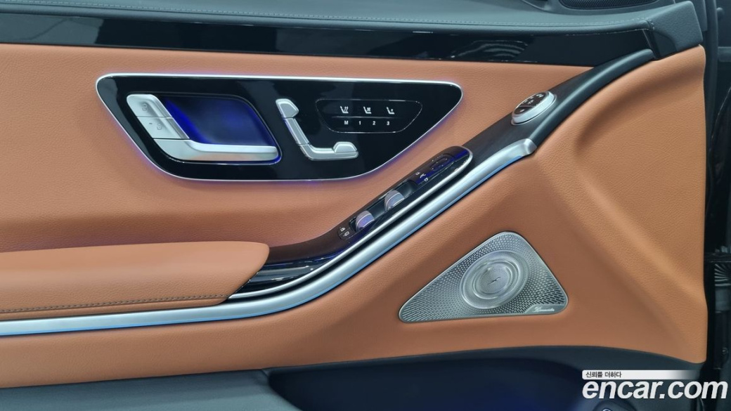Mercedes-Benz S-Class S350 d 4MATIC, 2025