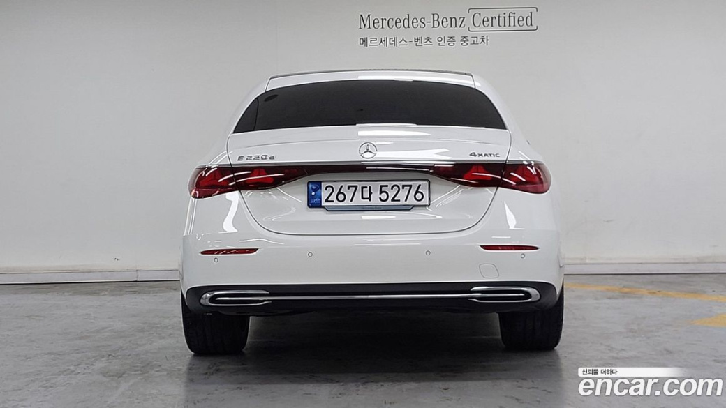Mercedes-Benz E-Class E220d 4MATIC Exclusive, 2024