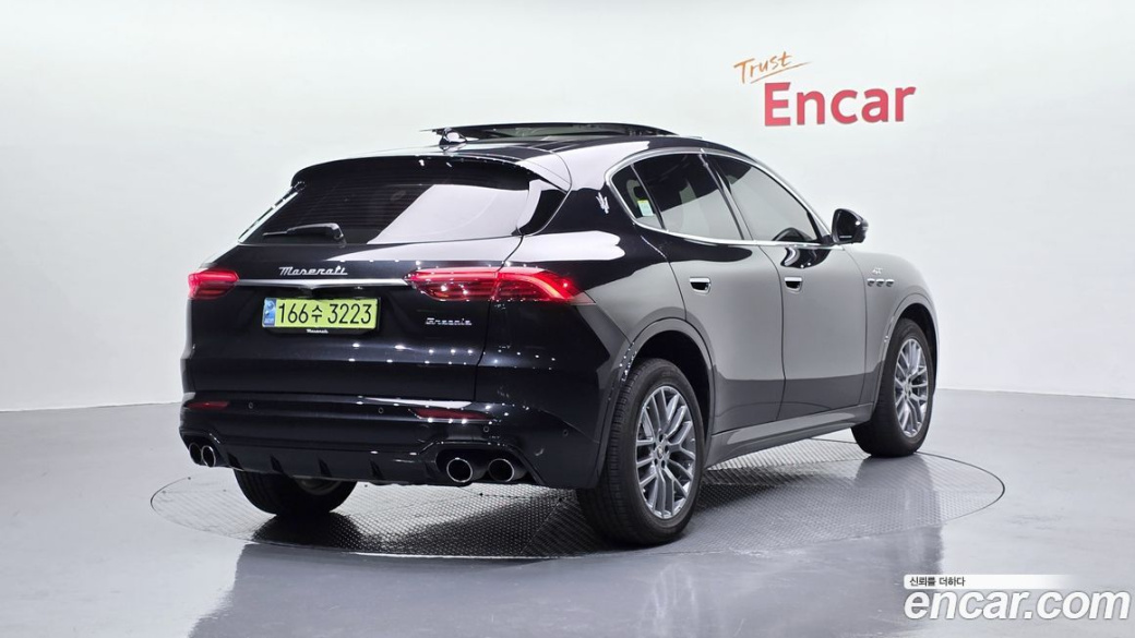 Maserati Grecale 2.0 AWD GT, 2023