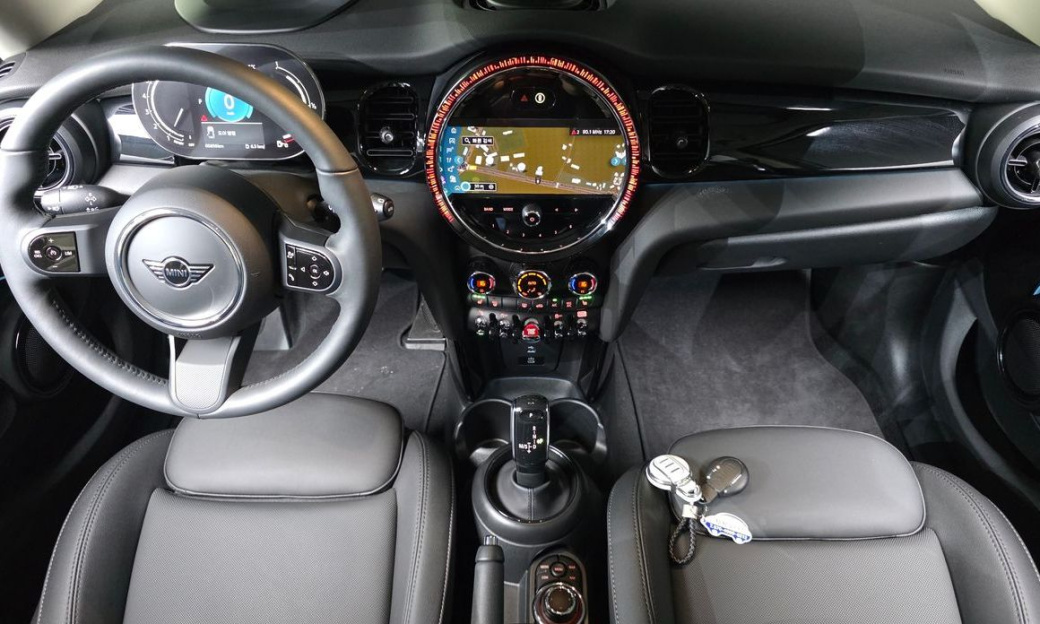 Mini Cooper 5Door Classic, 2024