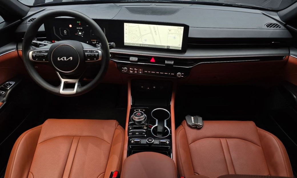 Kia K5 2.0, 2024