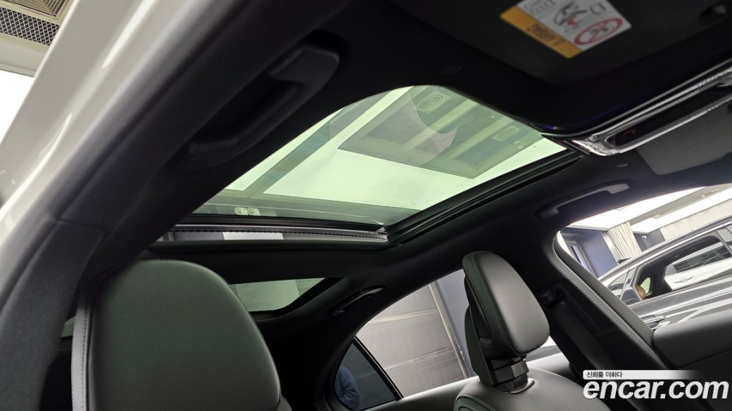 Mercedes-Benz C-Class C200 Avantgarde, 2025