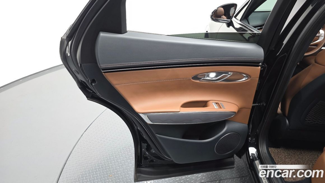 Genesis GV70 2.5T Gasoline 2WD, 2023