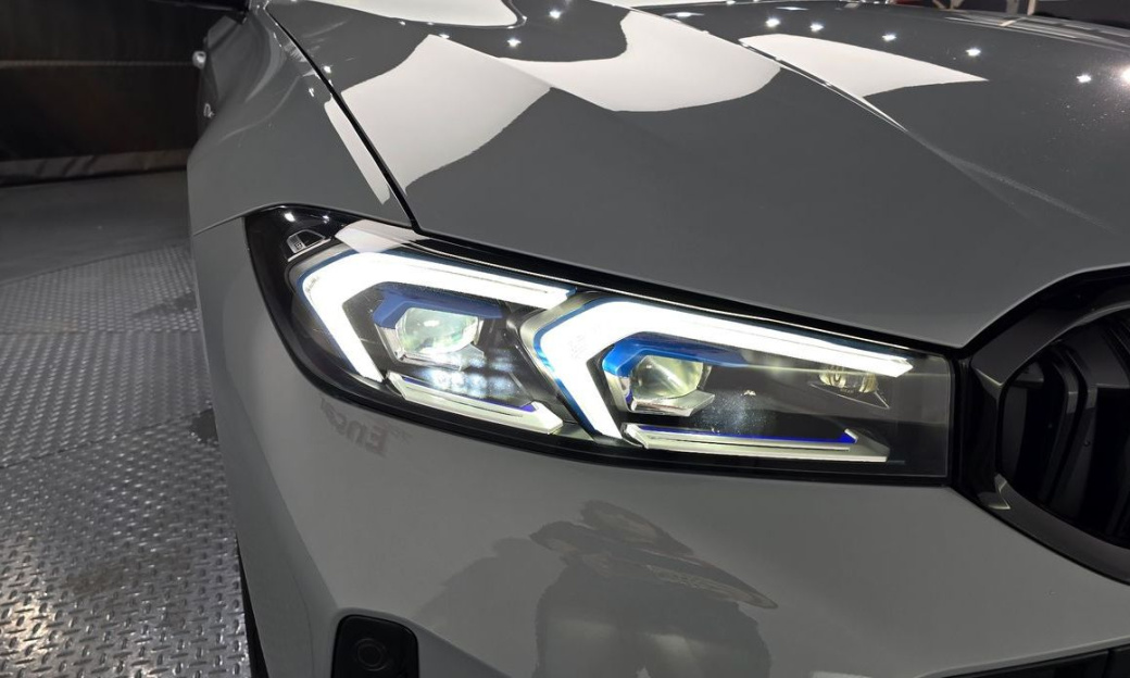 BMW 3-Series 320i M Sport, 2023