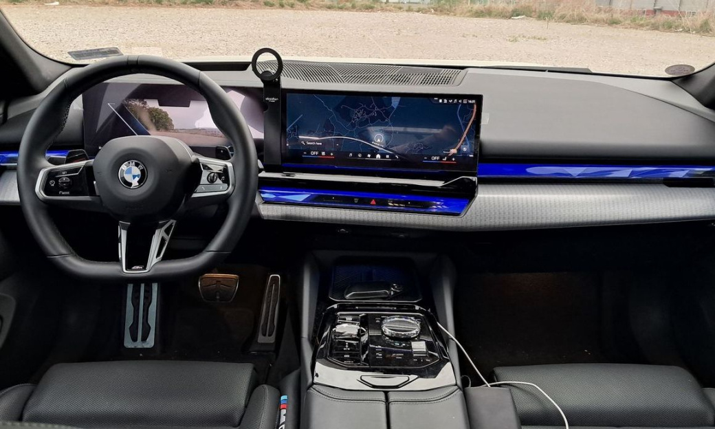BMW 5-Series 530i xDrive M Sport, 2024