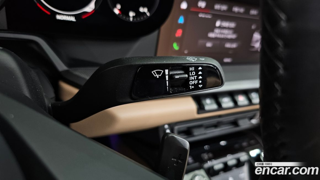 Porsche 911 Carrera Cabriolet, 2024