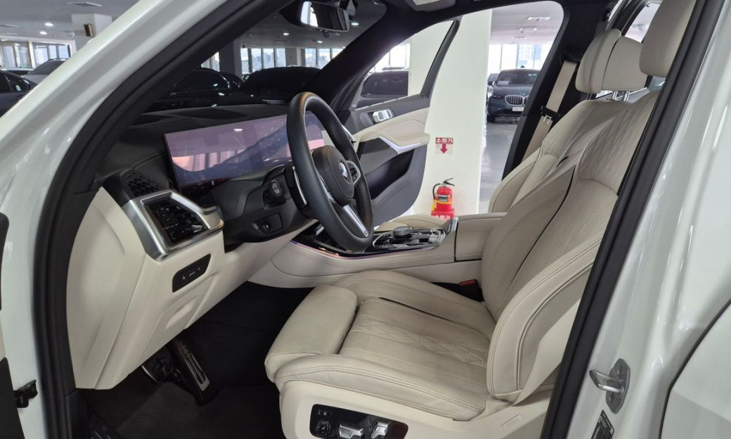 BMW X5 xDrive 30d M Sport, 2025