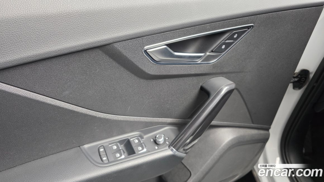 Audi Q2 35 TDI, 2023