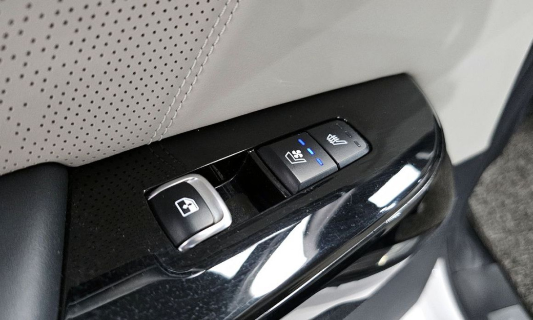 Kia Mohave Diesel 3.0 4WD 6-Seater, 2021