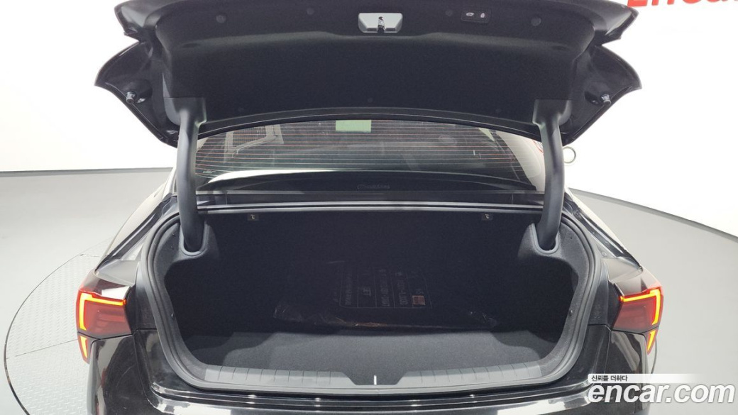 Kia K5 2.0, 2024