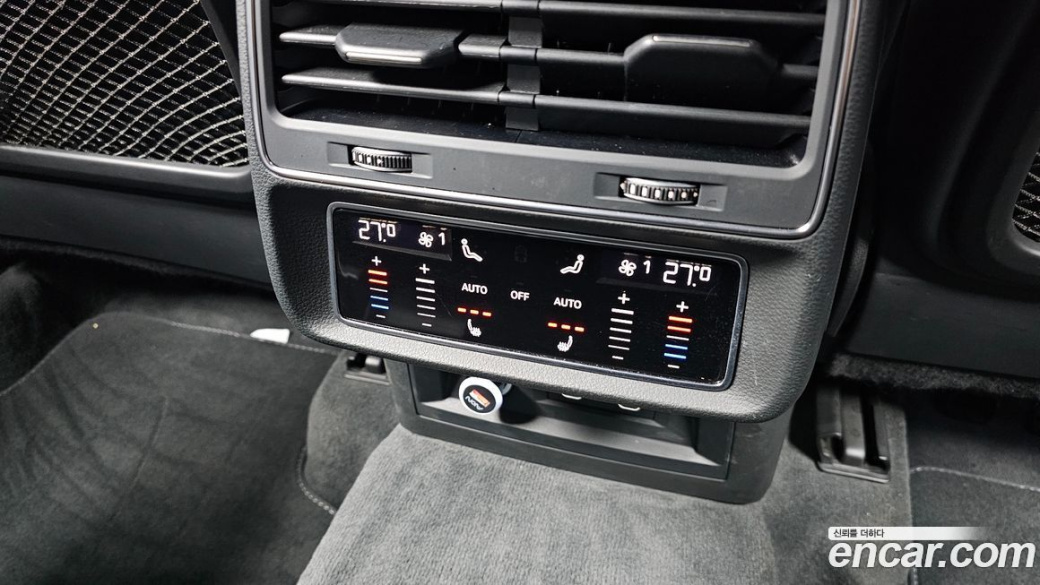 Audi Q7 55 TFSI Quattro Premium, 2022