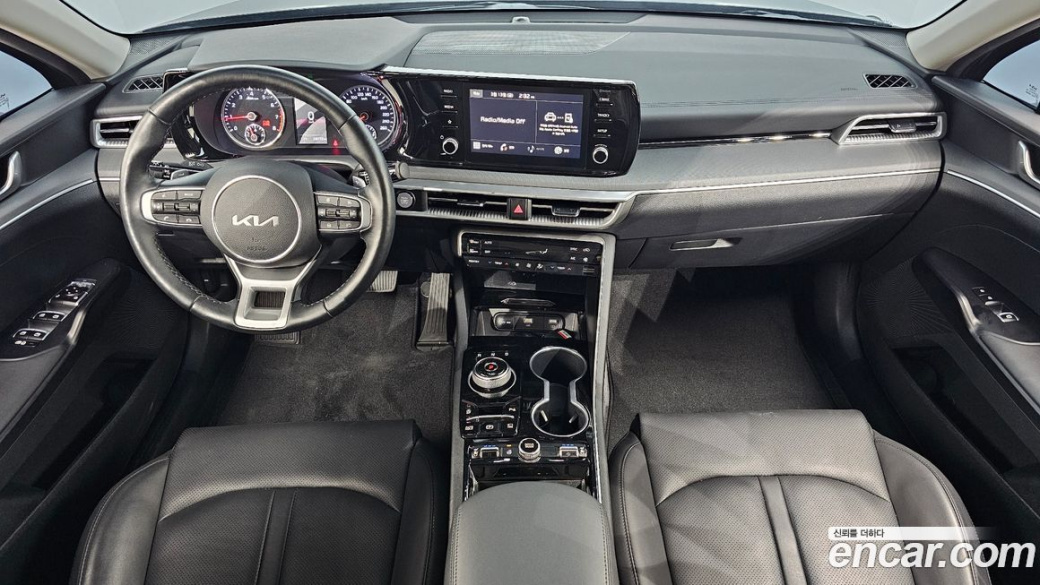 Kia K5 2.0, 2023