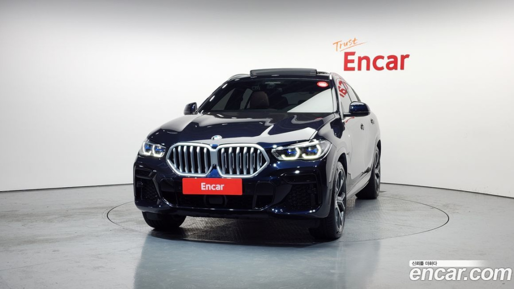 BMW X6 xDrive40i M Sport, 2023
