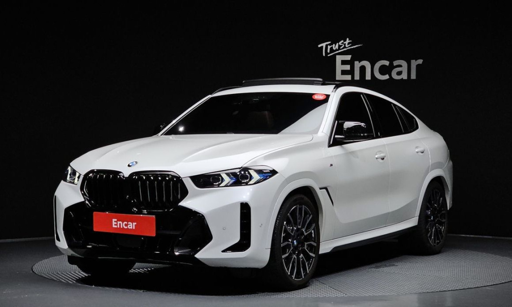 BMW X6 xDrive40i M Sport, 2025