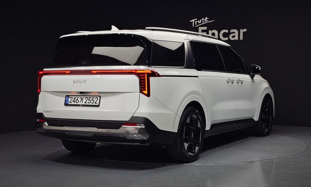 Kia Carnival 7-Seater Noblesse, 2024