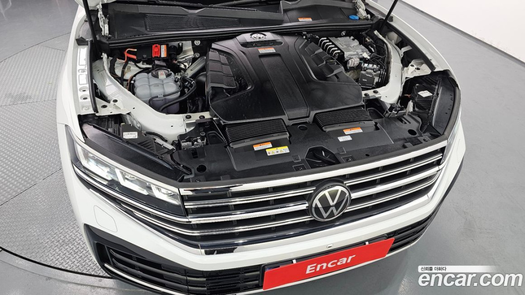 Volkswagen Touareg 3.0 TDI Prestige, 2024