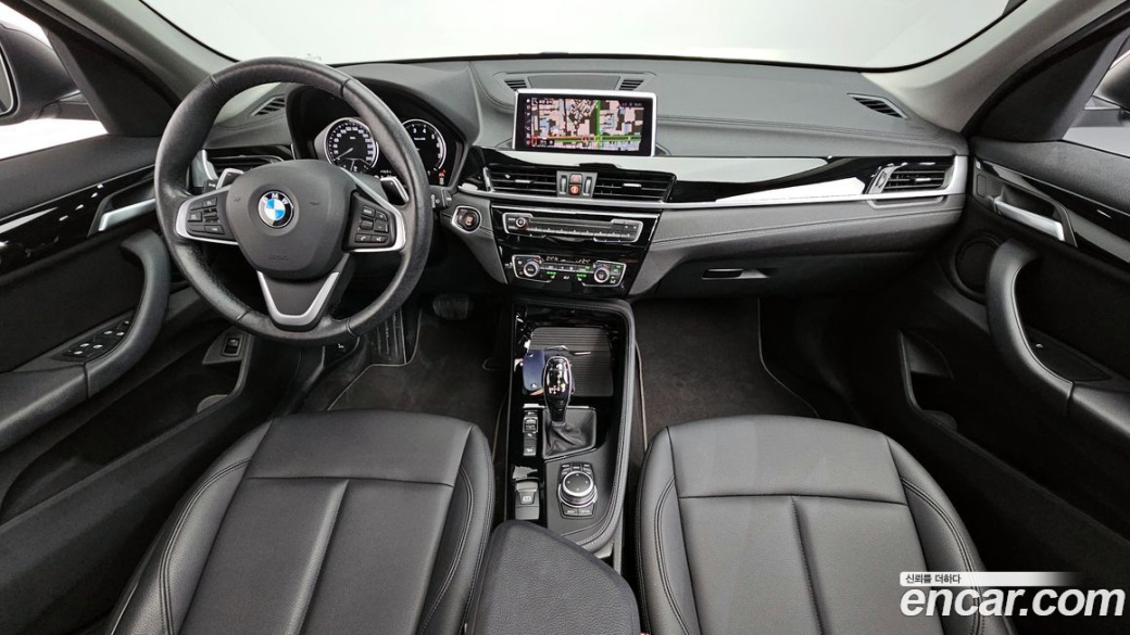 BMW X1 xDrive 20i xLine, 2022