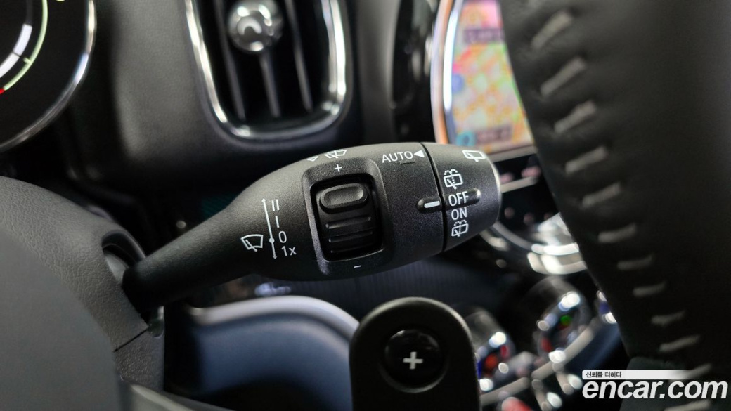 Mini Countryman ALL4 Classic Launch Pack, 2023