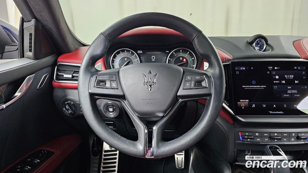 Maserati Ghibli 2.0 Granlusso, 2021