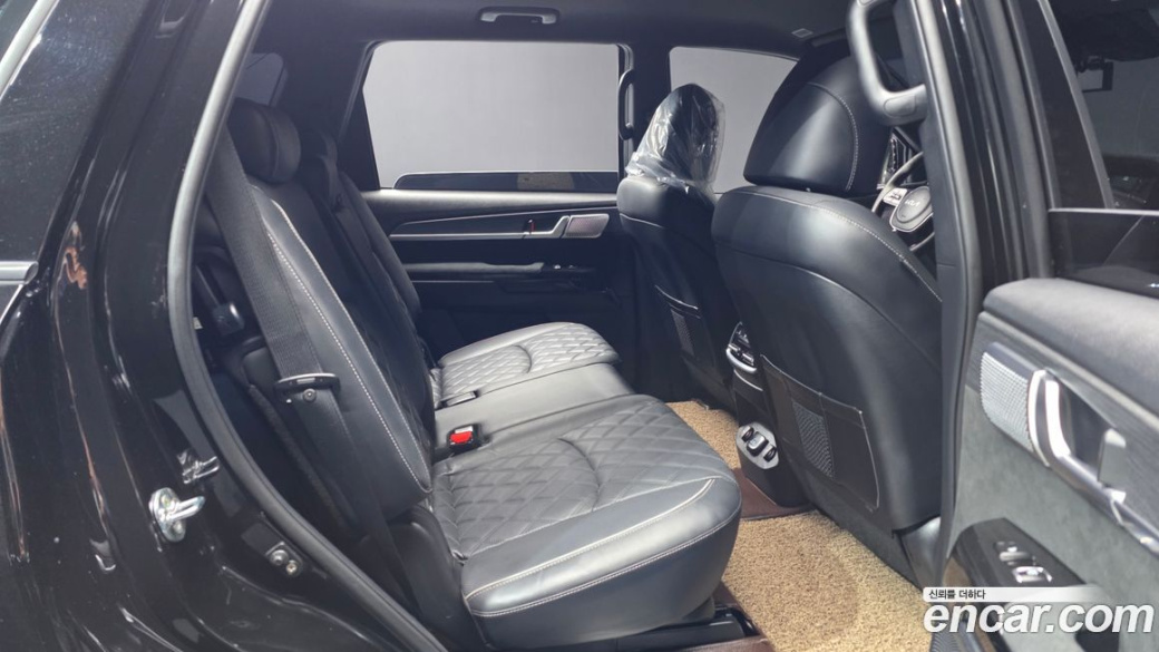 Kia Mohave Diesel 3.0 4WD 7-Seater, 2022