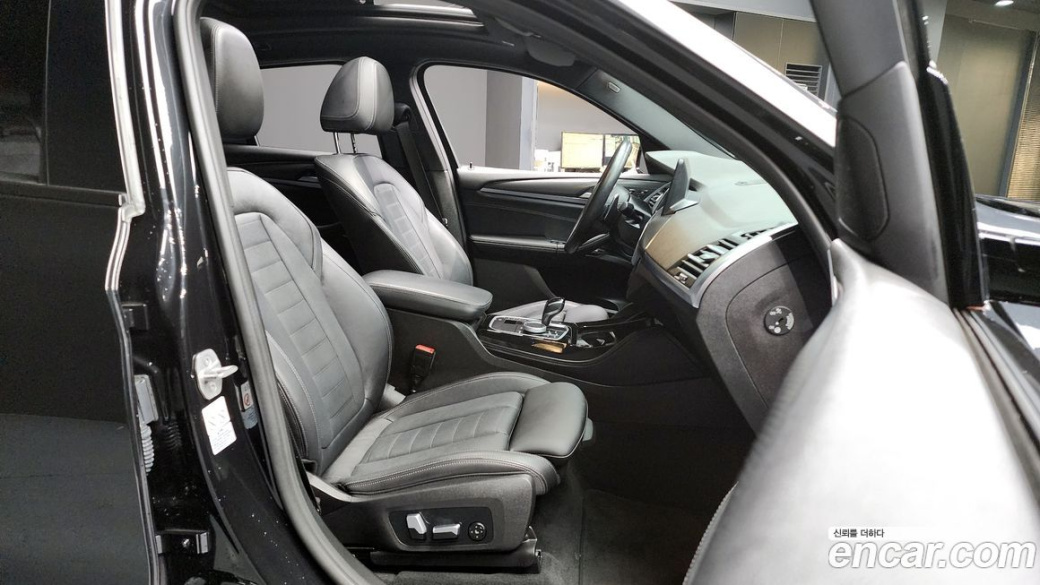 BMW X4 xDrive20i M Sport, 2022