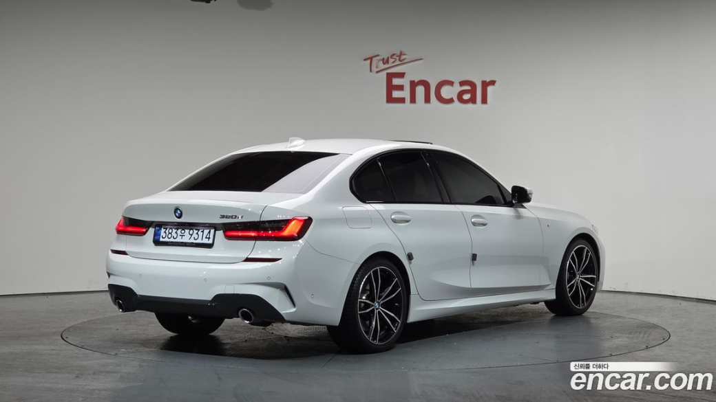 BMW 3-Series 320d M Sport, 2022