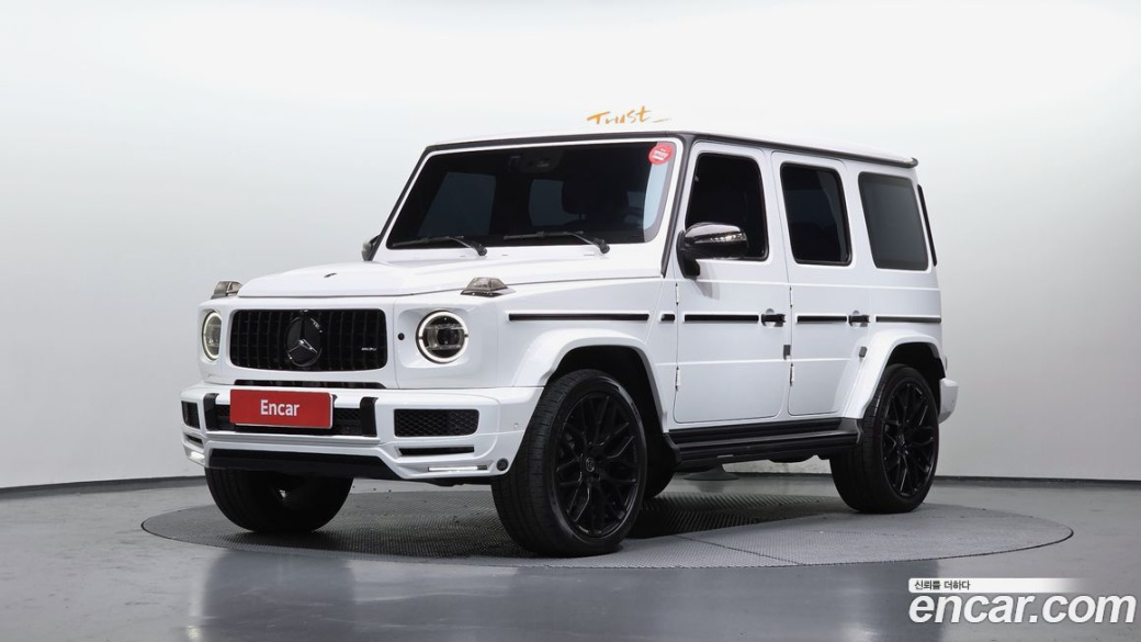 Mercedes-Benz G-Class G400d, 2023