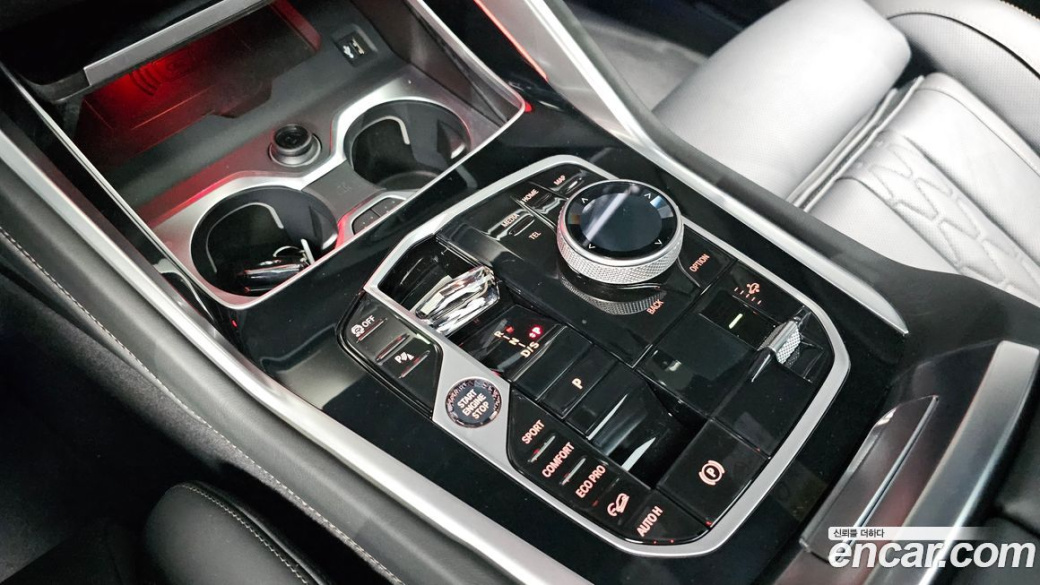 BMW X6 xDrive40i M Sport, 2025
