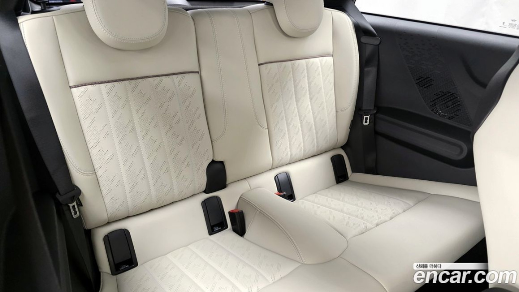 Mini Cooper Favoured, 2025