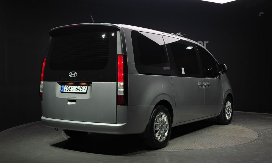 Hyundai Staria Tourer 9-Seater, 2025