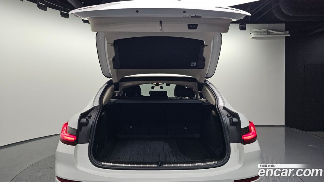 BMW X4 xDrive20i xLine, 2022