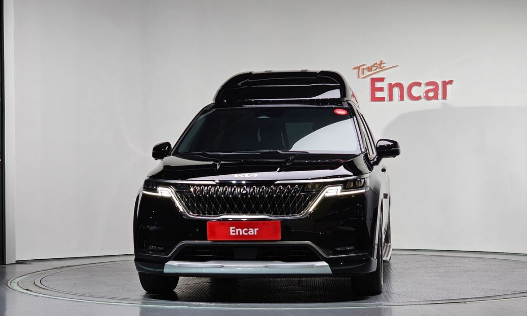 Kia Carnival 7-Seater Hi-Limousine, 2023