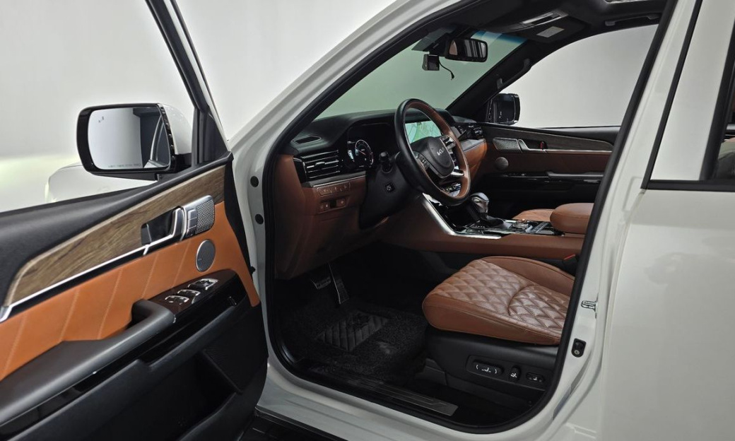 Kia Mohave Diesel 3.0 4WD 5-Seater, 2023