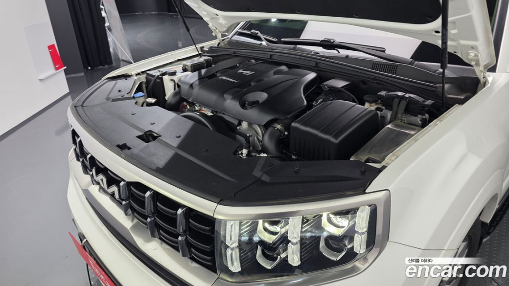 Kia Mohave Diesel 3.0 4WD 6-Seater, 2022