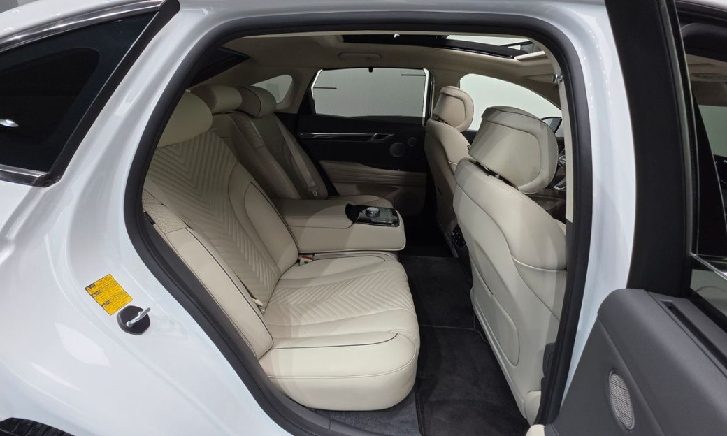 Genesis G80 Gasoline 2.5 Turbo AWD, 2024