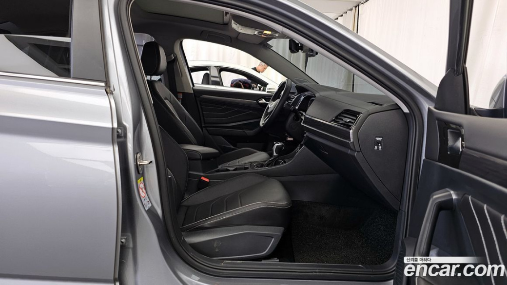 Volkswagen Jetta 1.5 TSI Prestige, 2023