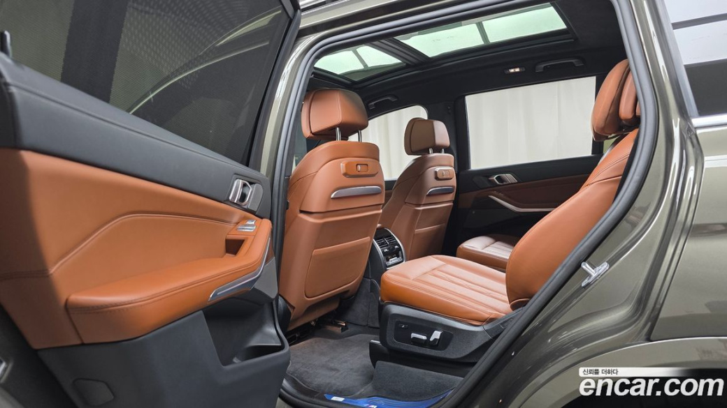 BMW X7 xDrive 40i M Sport 6STR, 2025