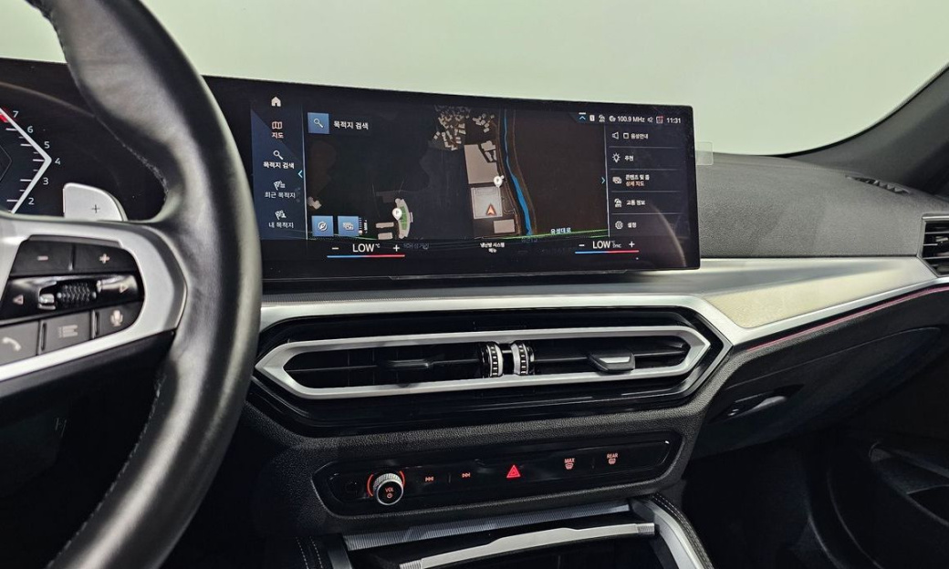 BMW 4-Series 420i M Sport Convertible, 2024