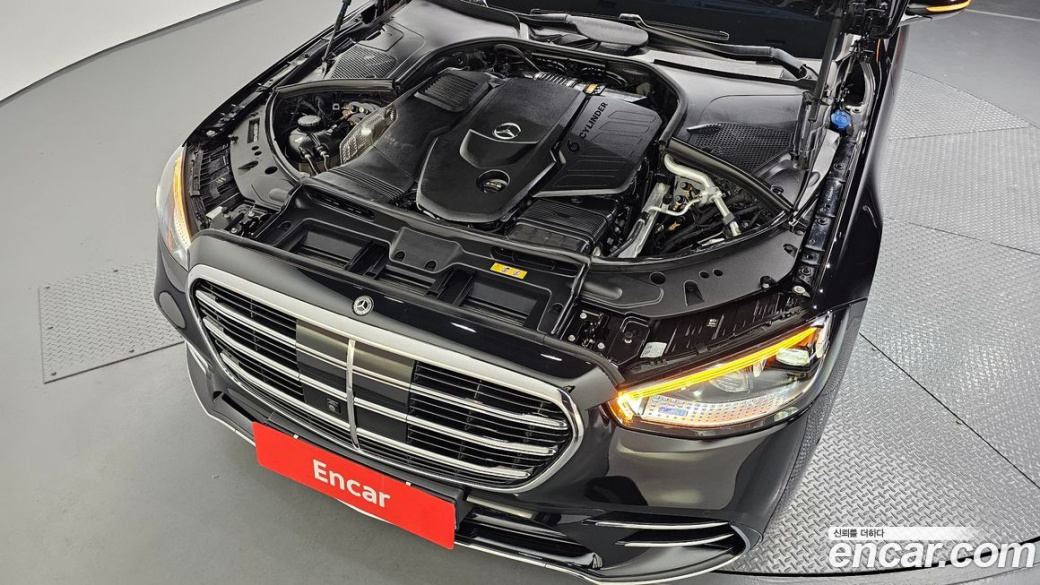 Mercedes-Benz S-Class S400 d 4MATIC, 2023