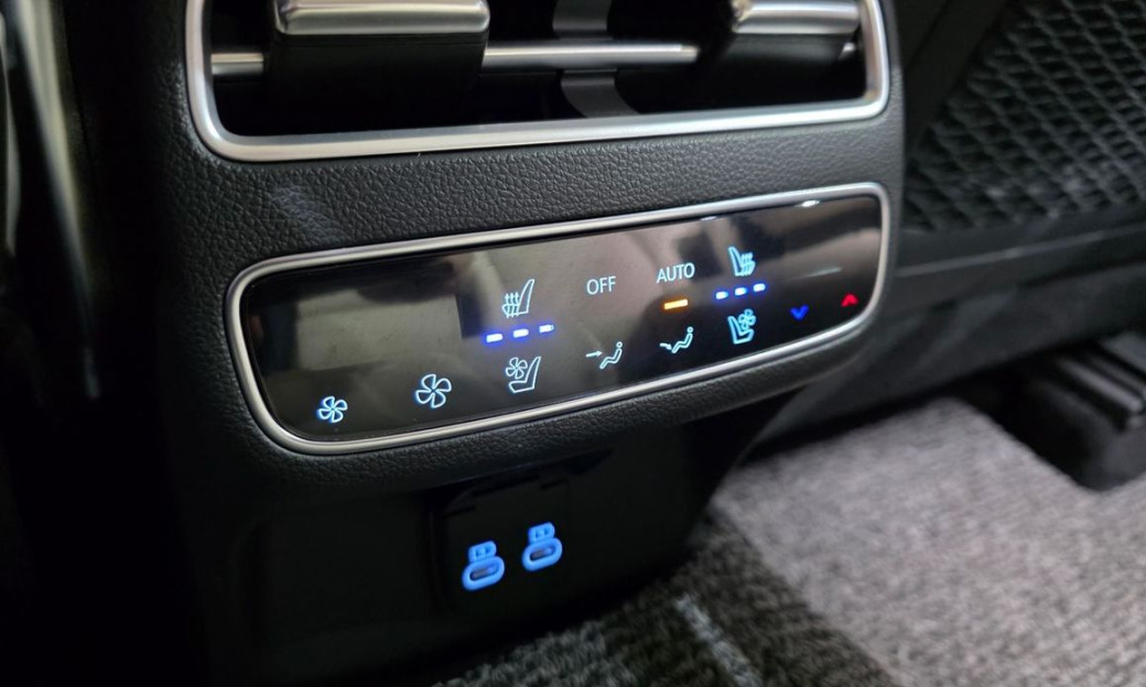 Genesis GV70 2.5T Gasoline 2WD, 2025
