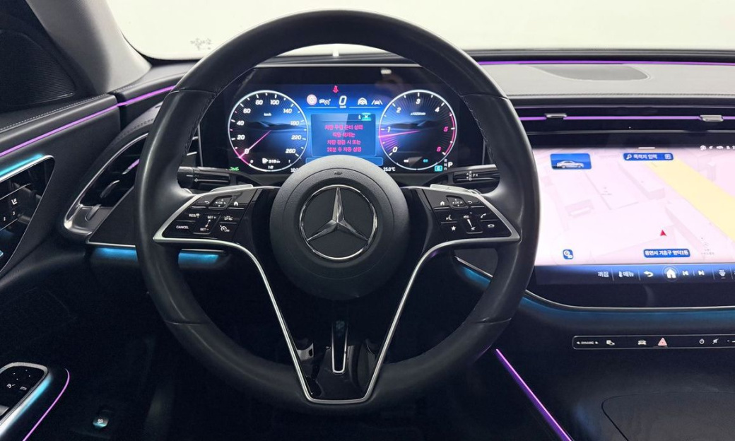 Mercedes-Benz E-Class E220d 4MATIC Exclusive, 2024