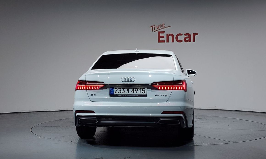 Audi A6 45 TFSI, 2022