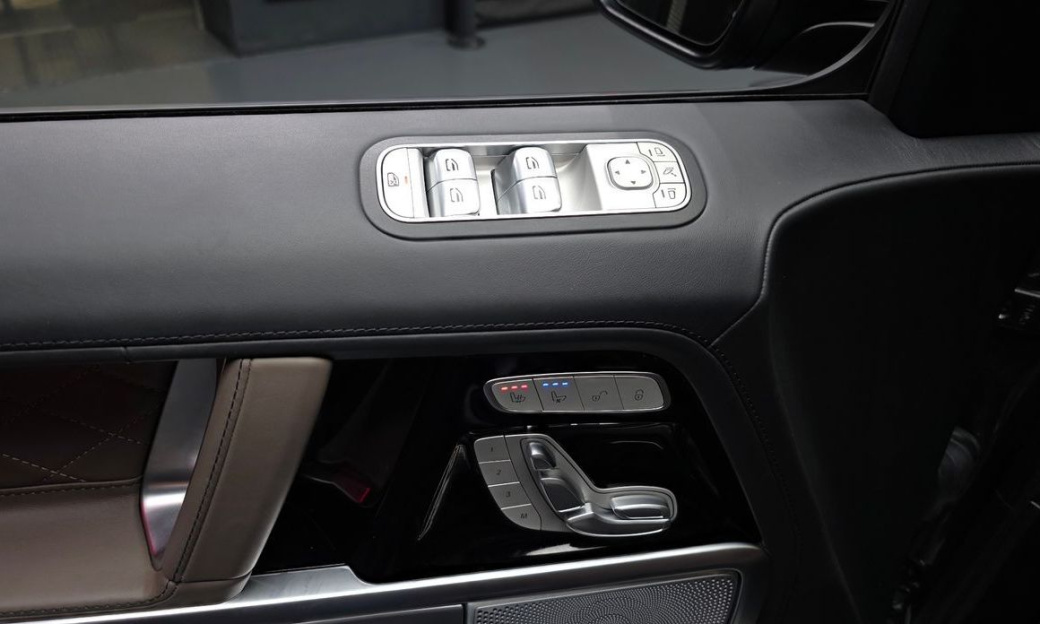 Mercedes-Benz G-Class AMG G63 Manufaktur, 2024