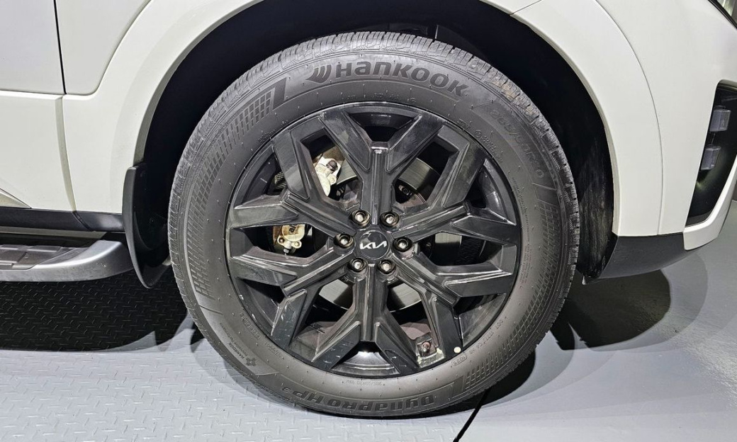 Kia Mohave Diesel 3.0 4WD 7-Seater, 2022